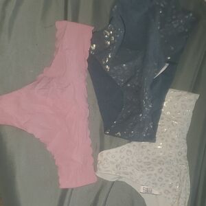 Victoria's Secret Lot Of 3 Size Small Pantoes Nwt